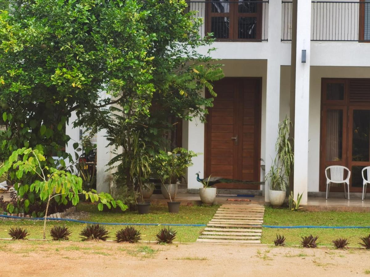 Ruwinsons Canal Garden Anuradhapura Exterior foto